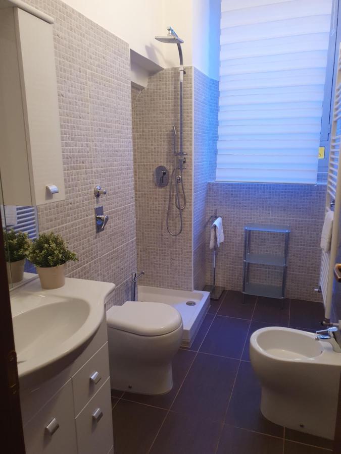 Arena Suite All Comforts - With Free Parking Garage Per Qualified Rate - Con Parcheggio Incluso Per Le Tariffe Qualificanti - Metro Verde Greenline Moscova Милан Экстерьер фото
