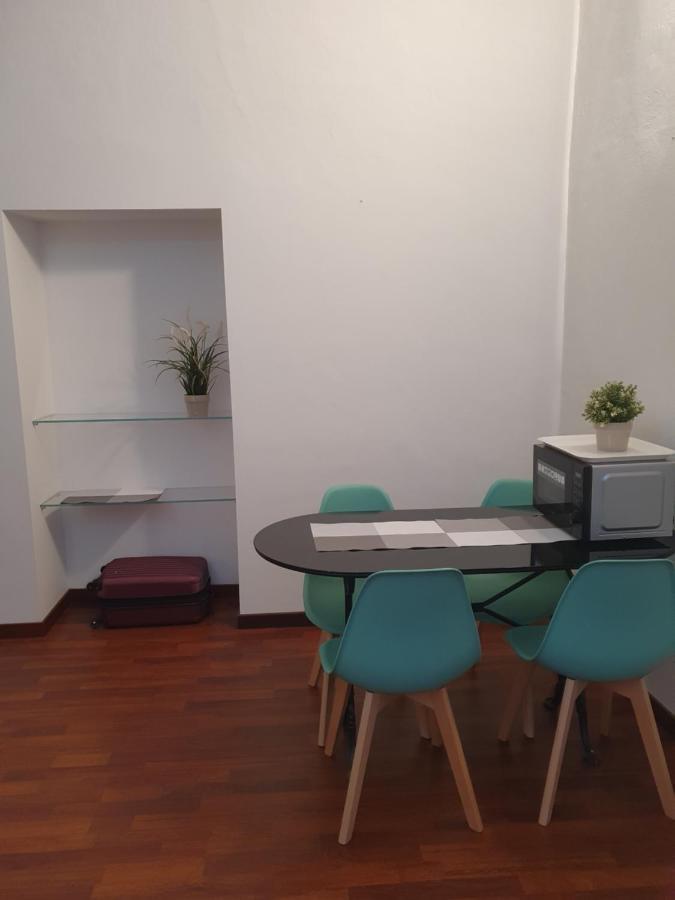 Arena Suite All Comforts - With Free Parking Garage Per Qualified Rate - Con Parcheggio Incluso Per Le Tariffe Qualificanti - Metro Verde Greenline Moscova Милан Экстерьер фото