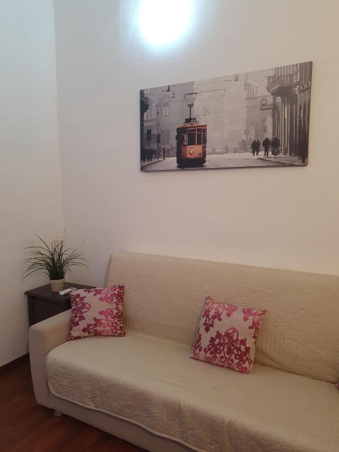 Arena Suite All Comforts - With Free Parking Garage Per Qualified Rate - Con Parcheggio Incluso Per Le Tariffe Qualificanti - Metro Verde Greenline Moscova Милан Экстерьер фото
